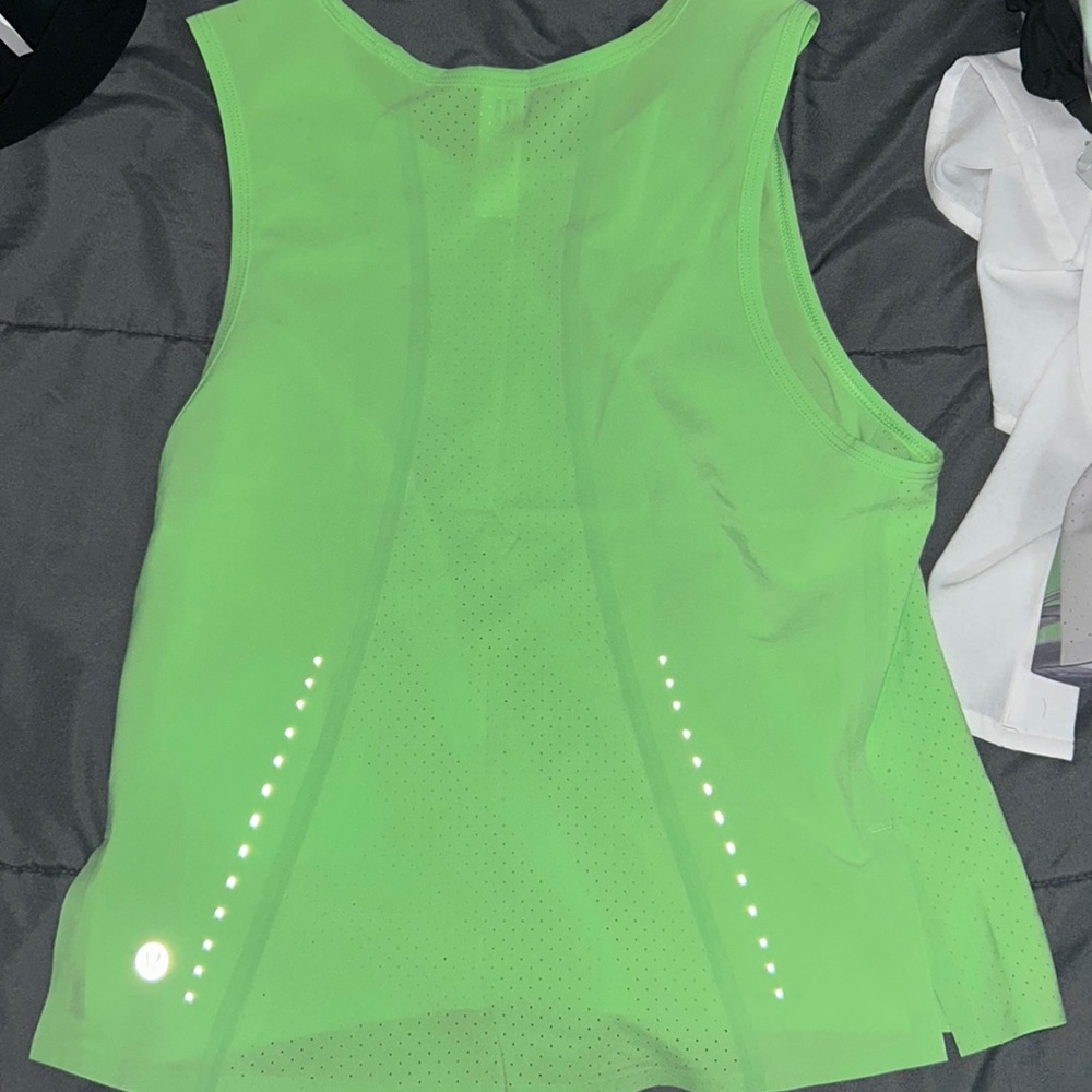 Swift ventilated running tank lululemon
